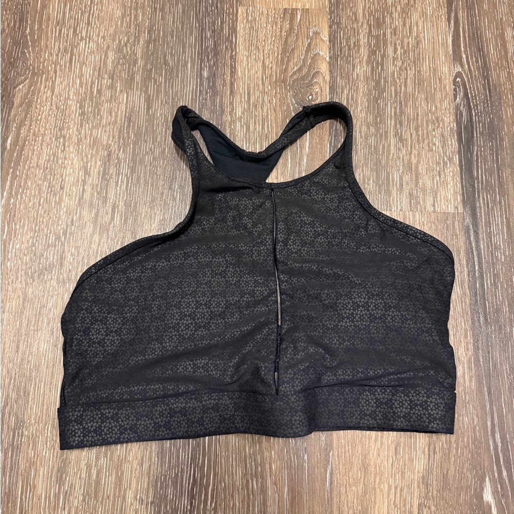 Zyia Women’s Black Racerback Seamless Bralette